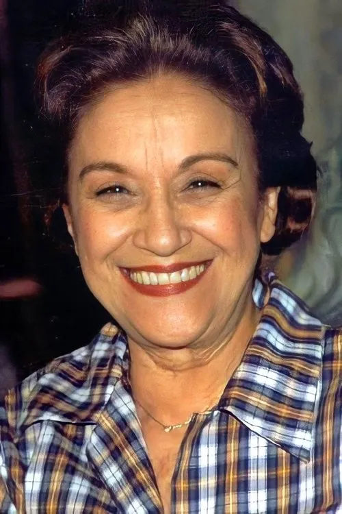 Nair Bello interpretando a Nair