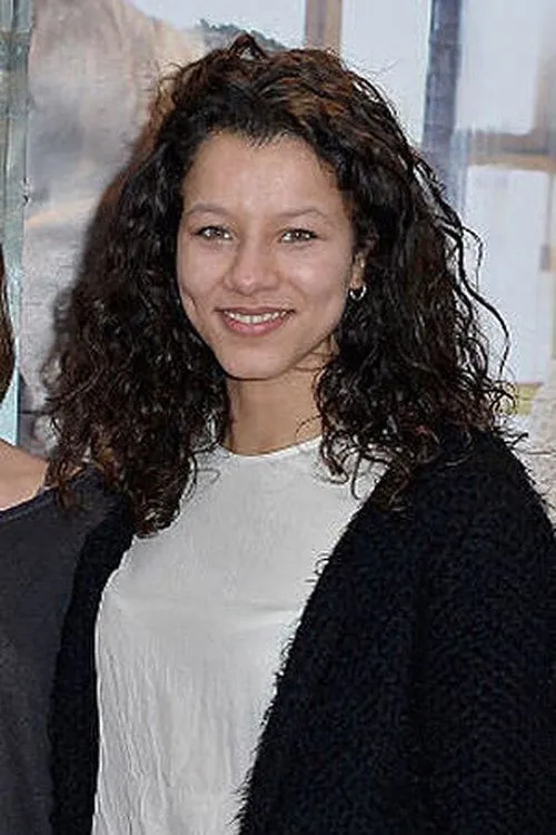 Najaa Bensaid interpretando a Zoe