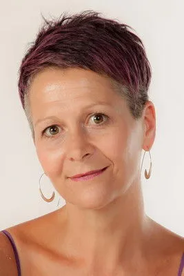 Lieb Bester ha trabajado con Nana Stapelberg en 1 ocasiones