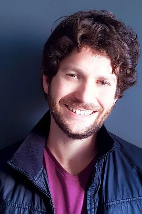 Thaís Inácio ha trabajado con Nando Motta en 1 ocasiones