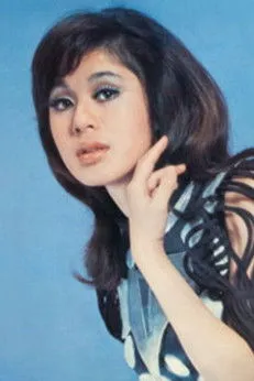 Tokie Kanda ha trabajado con Naomi Chiaki en 1 ocasiones