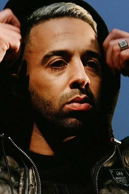 Naps en su biografía y filmografía