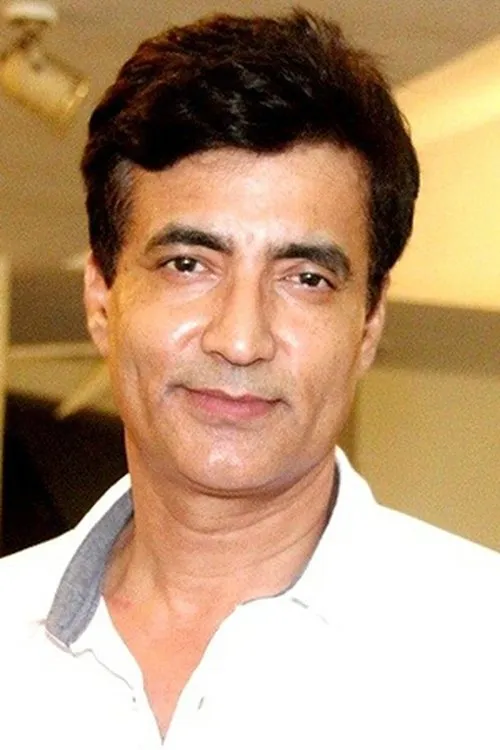 Narendra Jha — personaje: Veer Pratap Singh