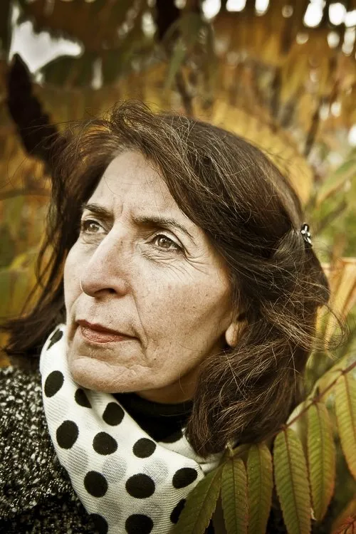 Ben Kamijo ha trabajado con Nasrin Pakkho en 1 ocasiones