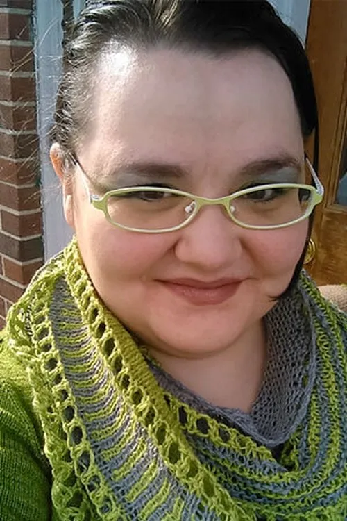 Nassira Nicola interpretando a Ali Baxter