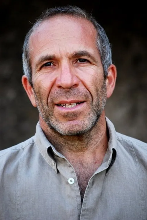 Natale Russo interpretando a Antuono's soldier #3