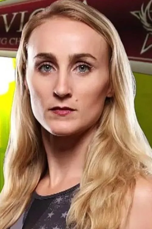 Natalya Speece interpretando a Herself