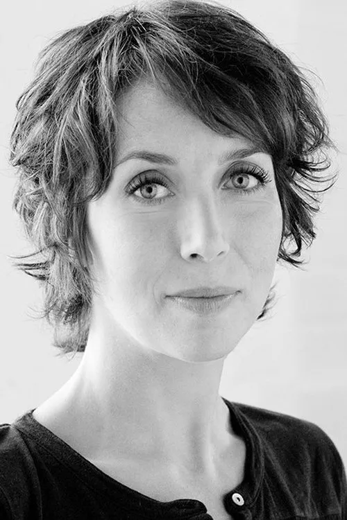 Peter Howell ha trabajado con Nathalie Cuzner en 1 ocasiones