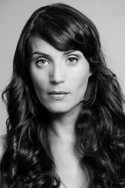 Arlin Sagués ha trabajado con Nathalie Legosles en 1 ocasiones