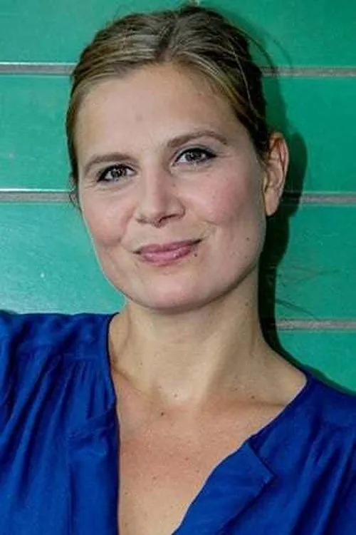 Nathalie Meskens — personaje: Danni Lowinski