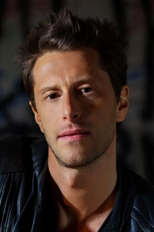 Nakia Secrest ha trabajado con Nathan Crooker en 1 ocasiones