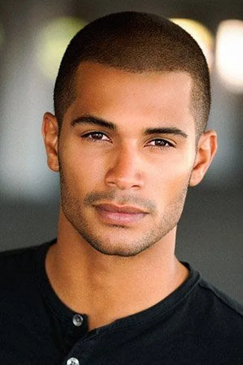 Nathan Owens en su biografía y filmografía