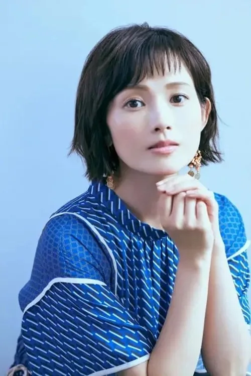 ????? ha trabajado con Natsumi Abe en 8 ocasiones