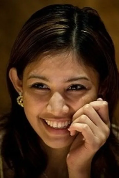 Natthamonkarn Srinikornchot interpretando a Cookie