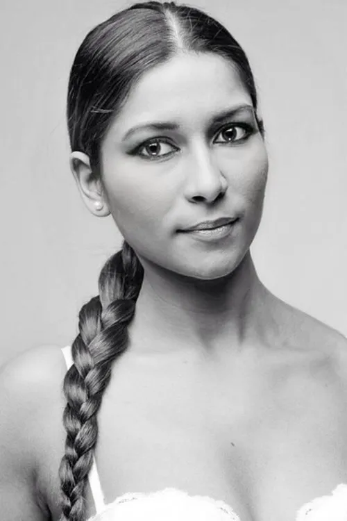 Alice Bellagamba ha trabajado con Nav Ghotra en 1 ocasiones