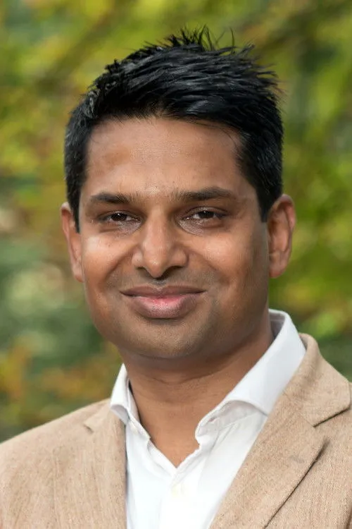 Andrew Norman ha trabajado con Neel Burton en 1 ocasiones