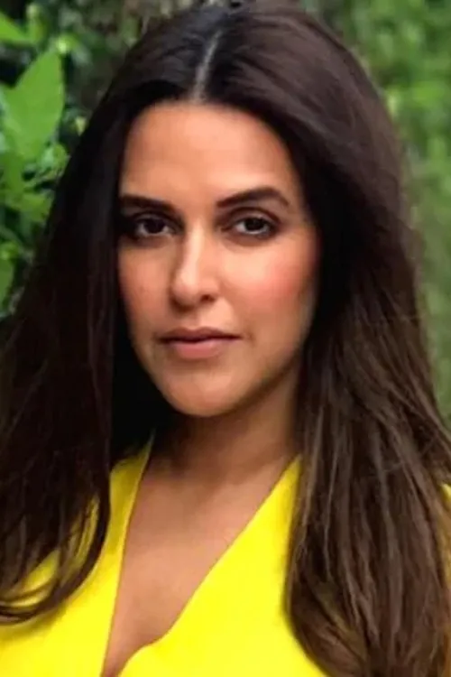 Neha Dhupia interpretando a Sonam