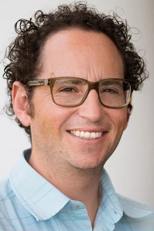 Neil Hammerschlag interpretando a Self - Shark scientist