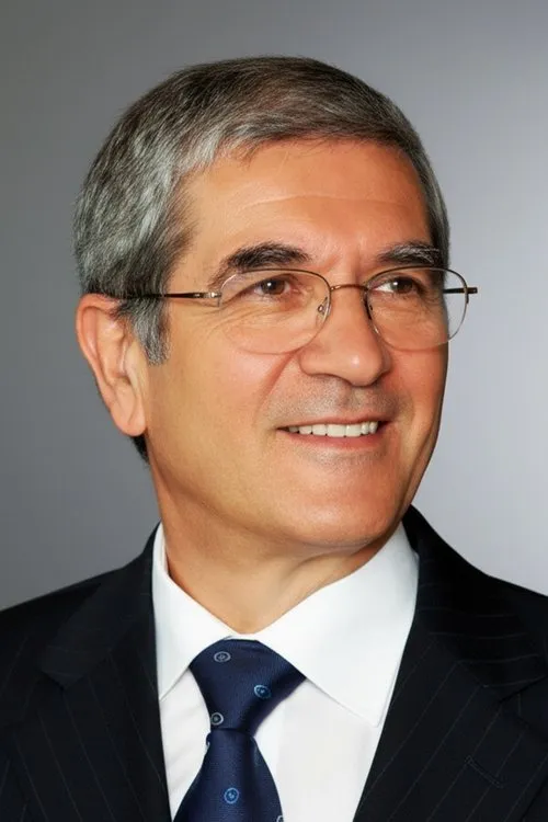 Zehra Alptürk ha trabajado con Nejat Çetinok en 1 ocasiones