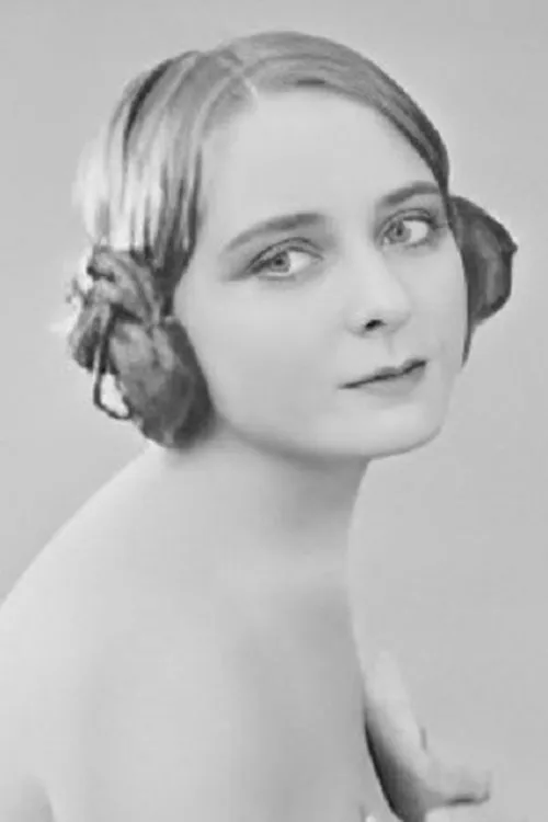 Nellie Savage interpretando a The Dancer