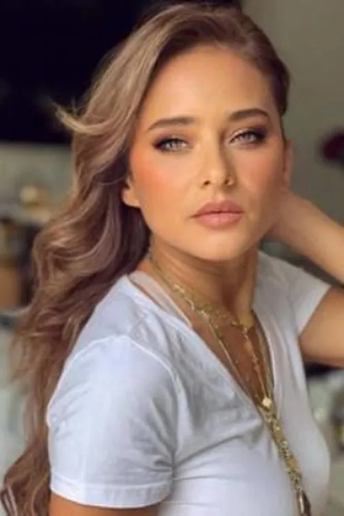 نيللى كريم — personaje: ???