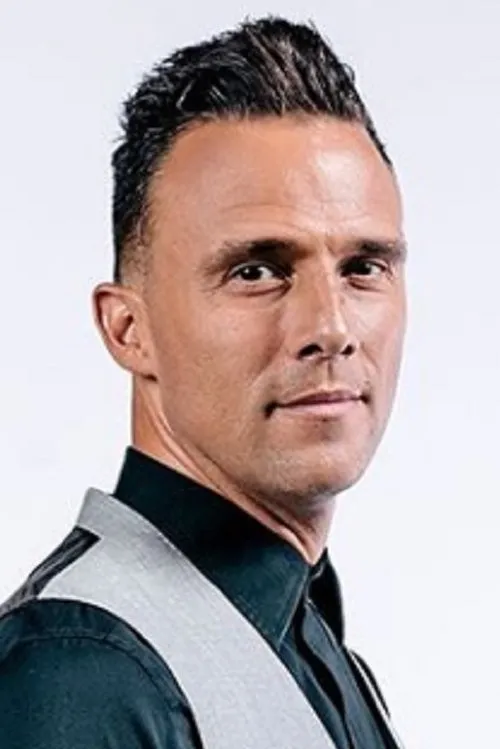 Nelson Rosado — personaje: Self - Guest