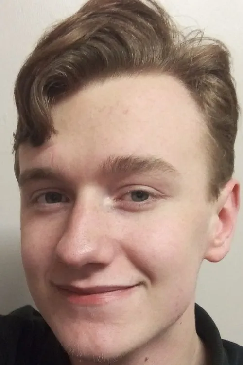 Neo Murray interpretando a Satan