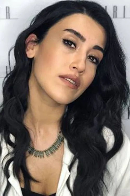 Seçil Mutlu ha trabajado con Neslihan Arslan en 1 ocasiones