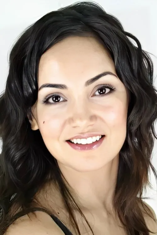 Burak Alp Yenilmez ha trabajado con Nesrin Akdağ en 1 ocasiones