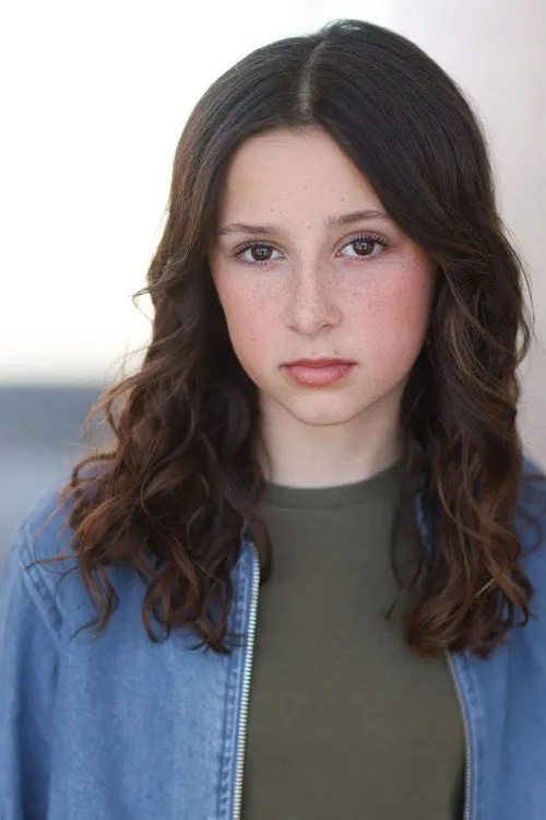 Isabella Peregrina ha trabajado con Nessa Dougherty en 1 ocasiones