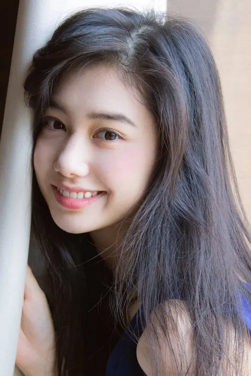 Ni Kexin — personaje: Jiang Yuan Yuan / ???