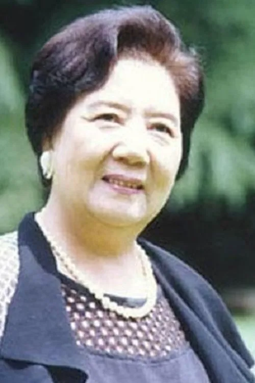 Niang Nen interpretando a ??