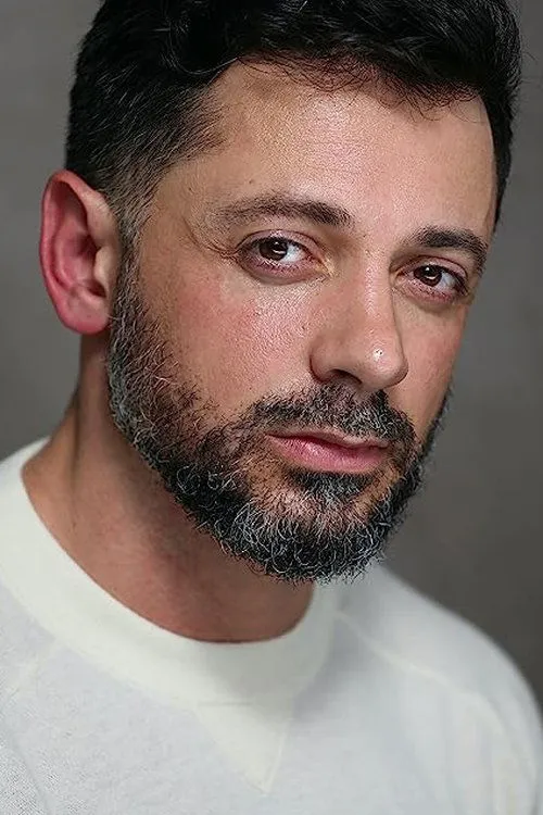 Jo Hart ha trabajado con Nicholas Gauci en 1 ocasiones