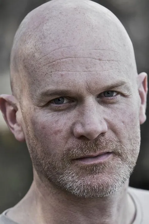 Nicholas Moss — personaje: Spragg