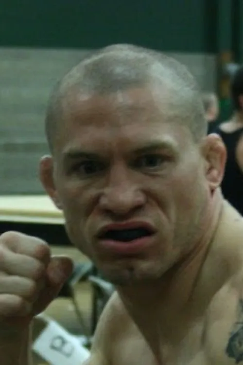 Gary Padilla ha trabajado con Nick Agallar en 1 ocasiones