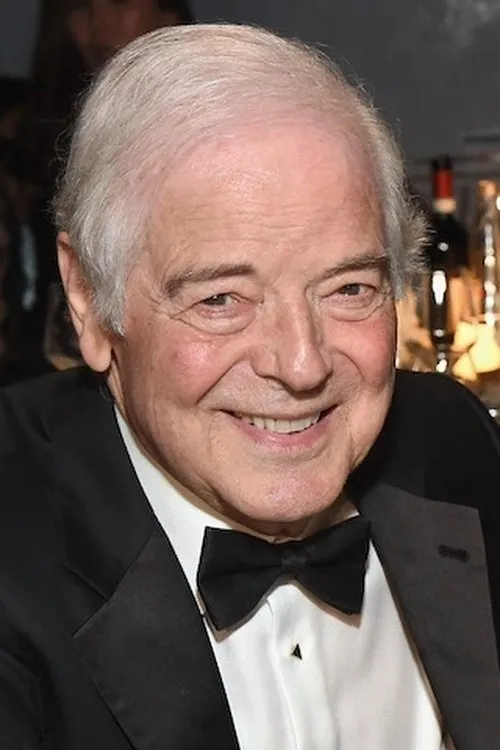 Nick Clooney interpretando a Himself