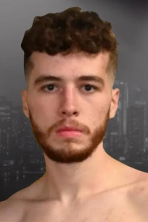 Nick Molina interpretando a Self