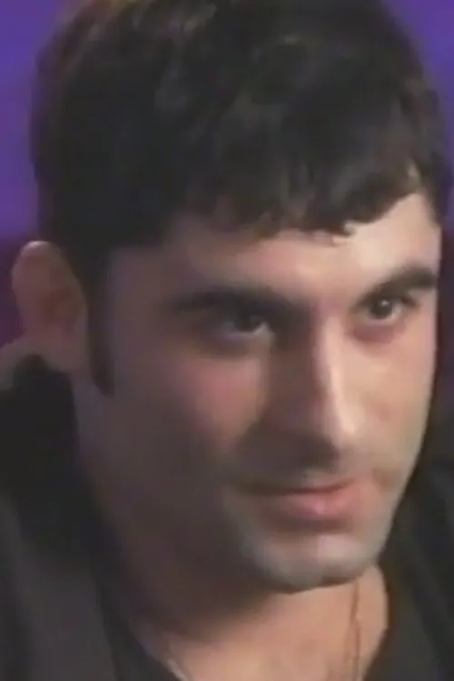 Jon Murphy ha trabajado con Nick Serra en 1 ocasiones