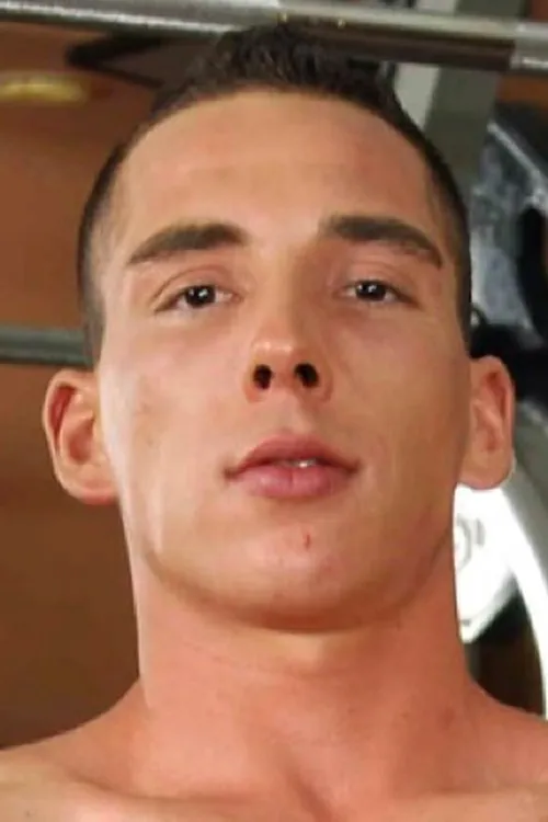 Nicola Delacruz interpretando a