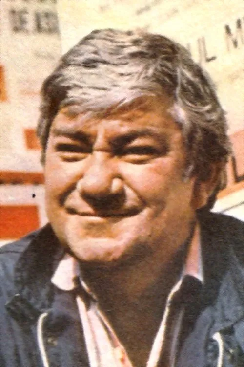 Nicolae Dinică interpretando a Nicolae Mihalache