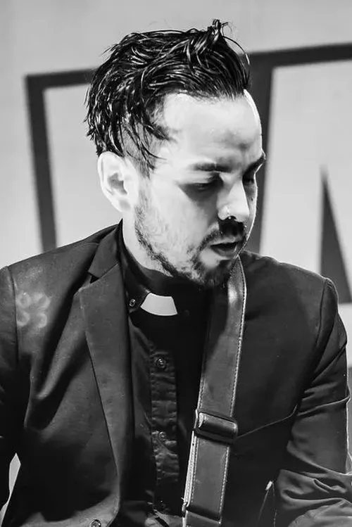 Matt McJunkins ha trabajado con Nicolas Perez en 1 ocasiones