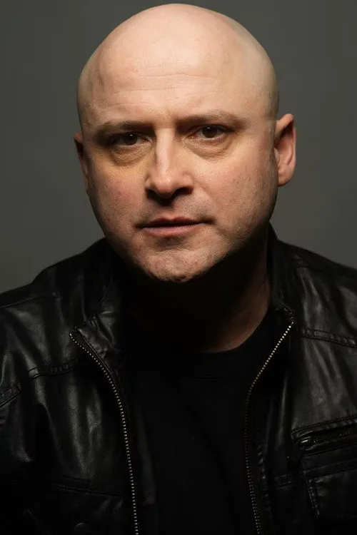 Thomas Schmuckert ha trabajado con Nicolas Szent en 1 ocasiones