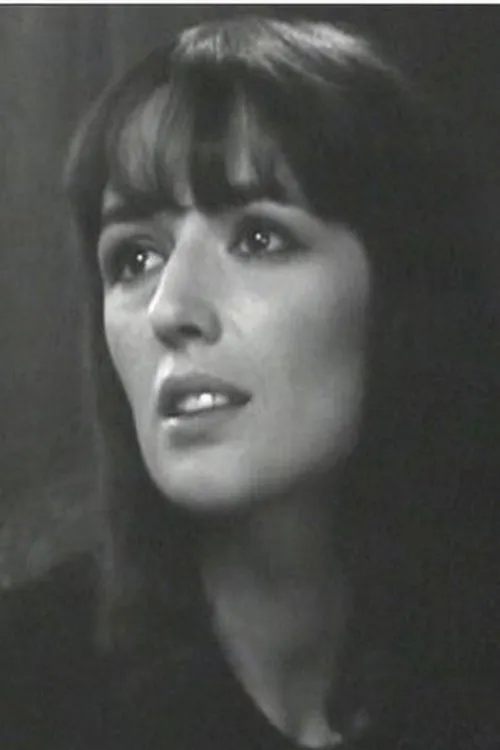 Nicole Hiss — personaje: Elisabeth Grenier