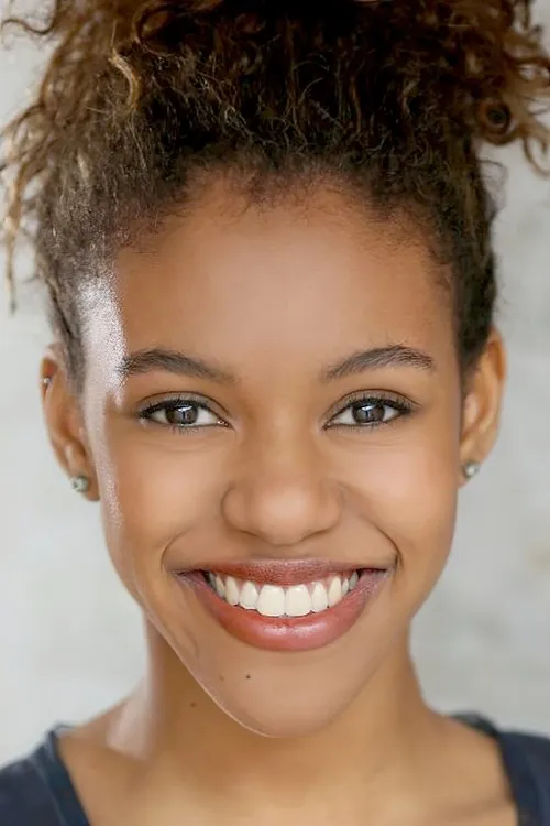 Alexandra Wright ha trabajado con Nicole-Lily Baisden en 1 ocasiones