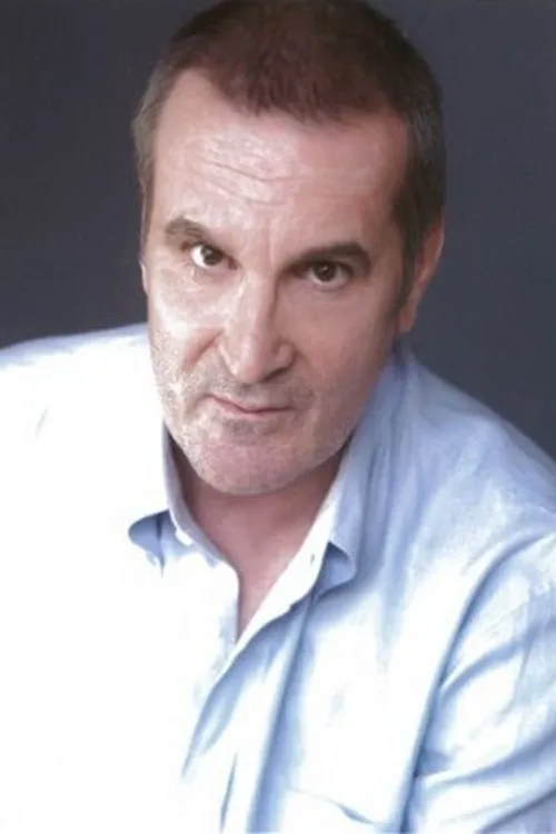 Nicu Branzea interpretando a Rumsen