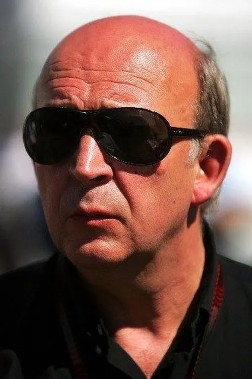 Jacky Ickx ha trabajado con Nigel Roebuck en 2 ocasiones