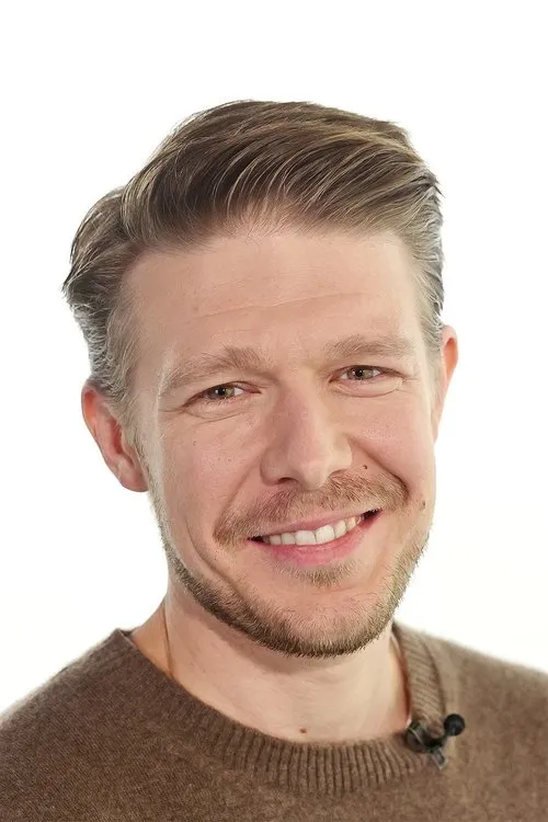 ??????? ????????? ha trabajado con Nikita Efremov en 1 ocasiones