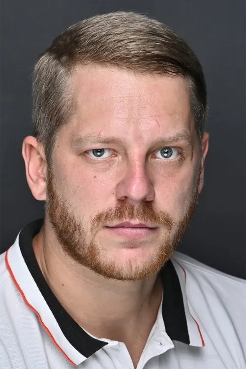 ???? ???? ha trabajado con Никита Шалюков en 1 ocasiones