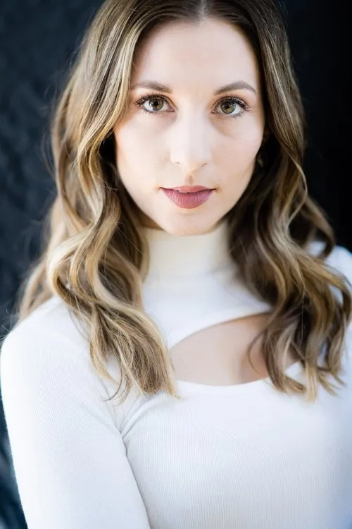 Gary Ayash ha trabajado con Nikki Corinne Thomas en 2 ocasiones