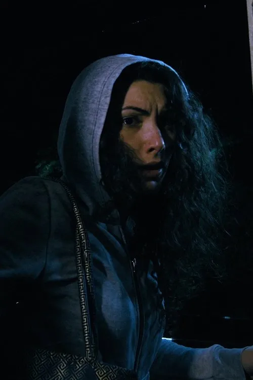 Dayveonne Bussey ha trabajado con Nikki Silva en 1 ocasiones